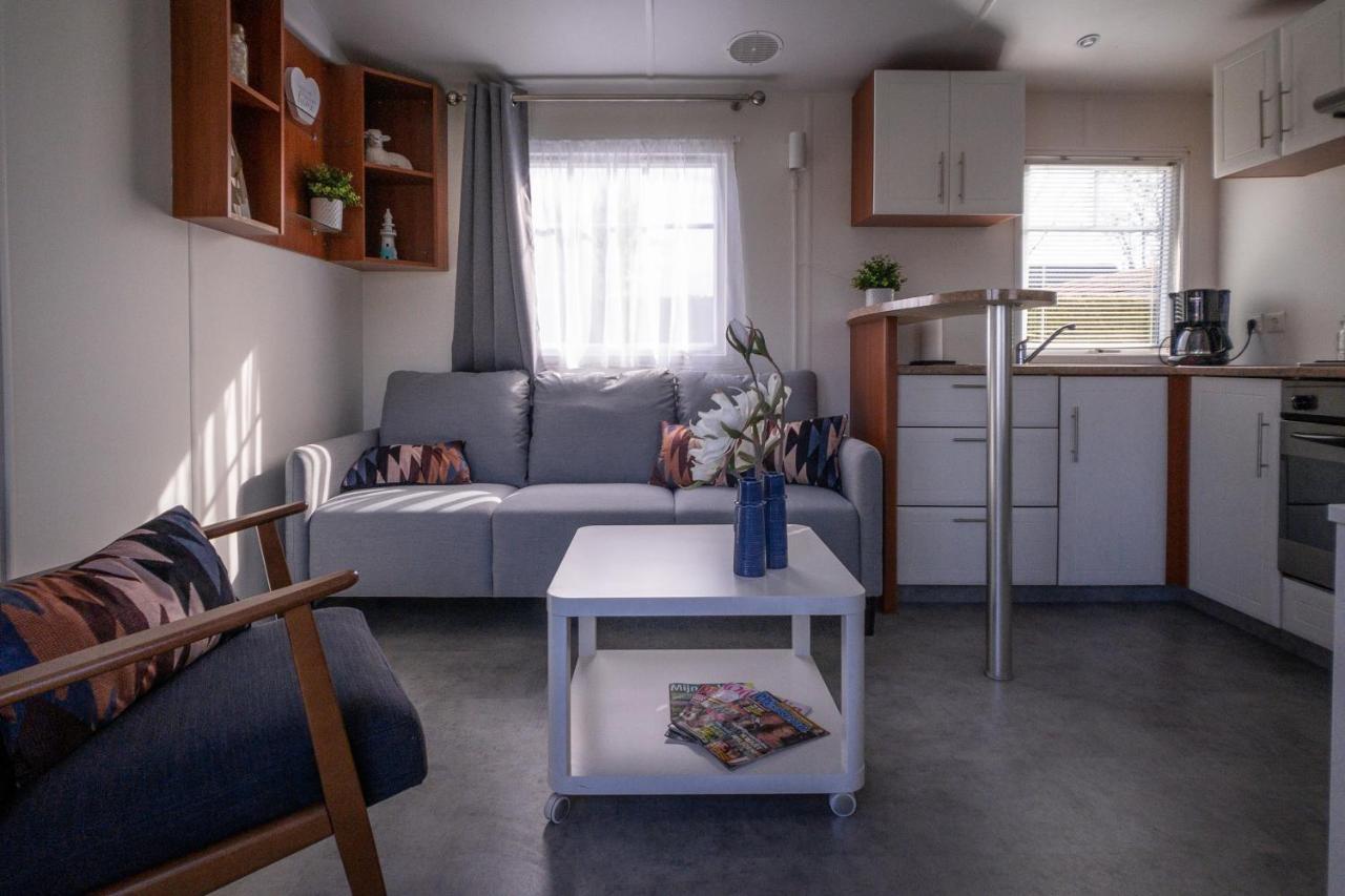Tzummarum Knus En Modern Ingericht Chalet Met Gratis Wifi 빌라 외부 사진